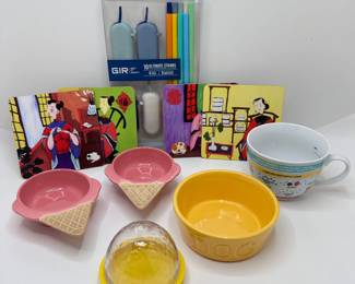 Bauer Pottery Dog Bowl, 2 Ice Cream Bowls, Oatmeal Mug, Straw Set, Coasters & Lemon Holder, Mostly New
Lot #: 104