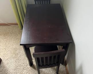 Kids table and chairs