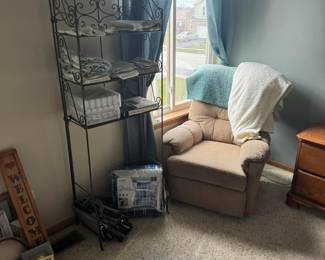 Recliner and and bedding
