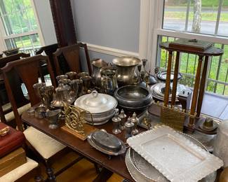 I thought that aluminum was acting a little crazy until I realized it was completely hammered.