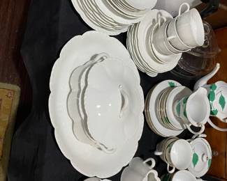 Si jolie, si Francais.