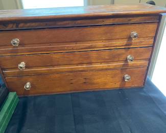 Cool mini drawer cabinet.