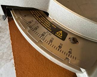 #42	Dewalt Compound Miter Saw w/Craftsman Table Model DW705 Type 2	 $300.00 
