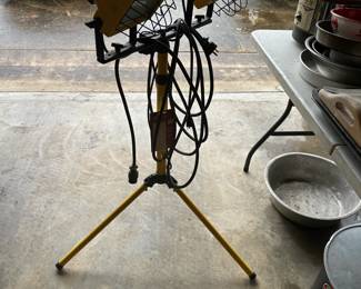 #78  Shop Lights (as is needs bulbs)   $20