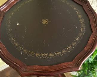 #14  (View 2) Laminate Fern Stand - 13 round x 36T  $25.00