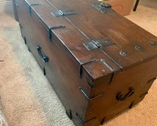Antique Korean coin chest