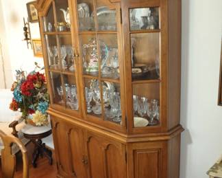 Davis China Cabinet