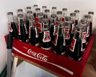 Alabama”Bear Bryant” Coke bottles, full case near mint
