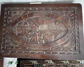 Detail hand carved table