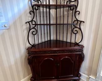 Corner wood/metal hutch