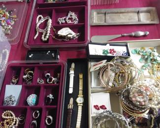 Lots of costume jewelry