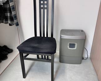 Contemporary McIntosh side chair