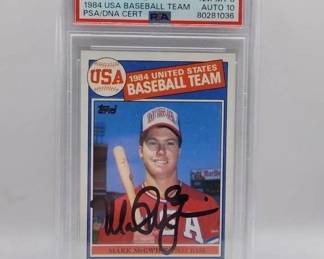 1985 TOPPS MARK McGWIRE AUTOGRAPHED ROOKIE CARD.