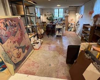BASEMENT ART STUDIO ROOM