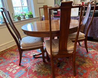 Wonderful table and chairs