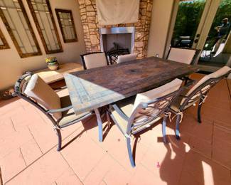 Nice details on chairs