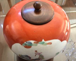 Vintage Hand painted Persimmon Ginger Jar with wooden replacement lid. Measurement without stand is approximately 9.1/2 in. H | Widest Circumference 32.1/2 in. Circa 1950, Jingdezhen