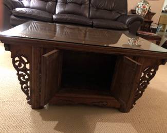 Showing Kang table two door side interior.