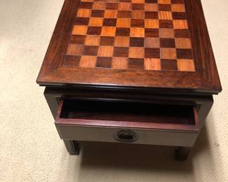 Gaming Chess Table with one drawer. L: 20in | W: 20in | H: 20in