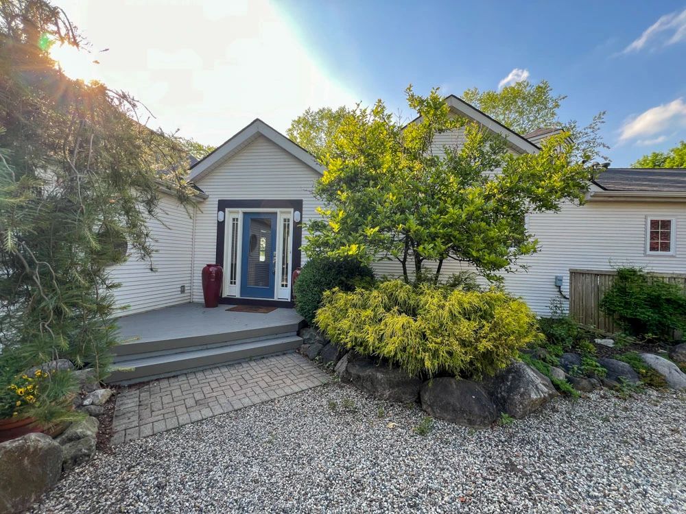 50 OFF Pinckney Estate Sale starts on 6/7/2024