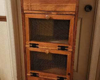 Vegetable Cabinet
