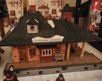 Department 56 Dickens Village Chadbury Station 1986