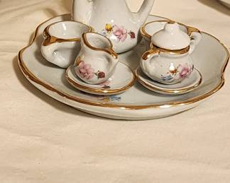 Minatare Porcelain Tea Set 10 Piece