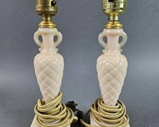 Lot 276 | Vintage Aladdin Pink Alacite Boudoir Lamps