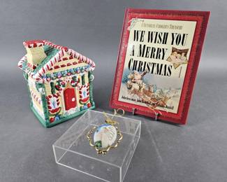 Lot 301 | Vintage Fenton Angel Ornament & More!