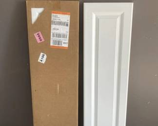 Lot 386 | 2 New Wall Cabinet Decorative End Panel