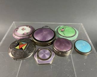 Lot 105 | Vintage Compacts