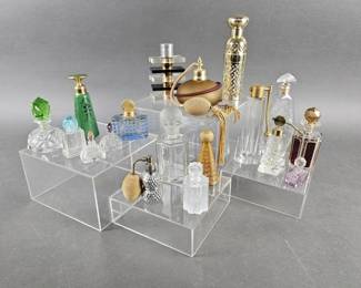 Lot 92 | Vintage Guerlain Shalimar Perfume Bottle & More!