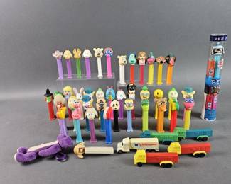 Lot 267 | Vintage Miscellaneous Pez Dispensers