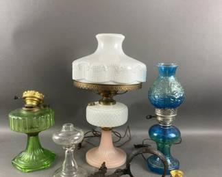 Lot 316 | Vintage Oil Lamp & More