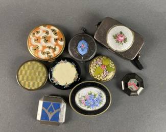 Lot 97 | Vintage/Antique Xompacts