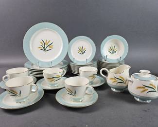 Lot 283 | International D.S. Co Viking Wheat Dinner Set