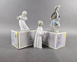 Lot 255 | Vintage Lladro Chinese Angel, Autumn & Girl