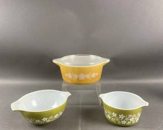 Lot 339 | Pyrex Spring Blossom & Butterfly Gold