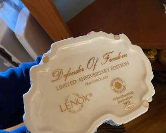 Lenox "Defender Of Freedom" Porcelain Eagle Figurine