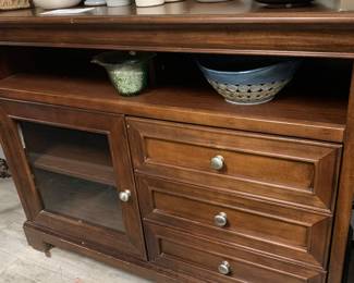 Console Hutch for TV or can be used as a side board  $125