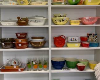 Collection of Vintage Pyrex, Corning Ware,
Fire King, Hall $10-100
Crate& Barrel primary color 5 piece set $85 