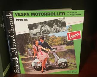 Schrader Motor-Chronik, Vespa Motorroller mit Vespa 400 und Piaggio-Dreirad 1948-86, German Edition