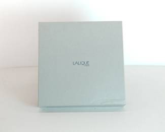 Large Lalique, France, Hutan pattern bowl in its original box