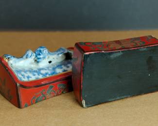 Bottom of antique Chinese blue + white and red porcelain box