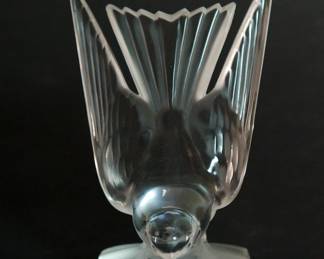 Signed Lalique Hirondelles Swallow paperweight/bookend, made in France