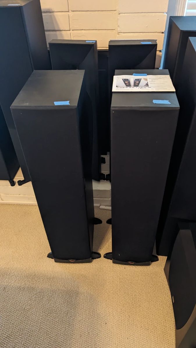 Figarden Loop Tag Sale in Fresno, CA starts on 3/15/2024