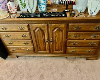 Triple dresser with mirrors