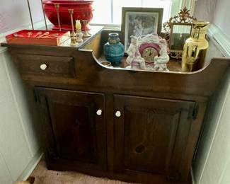 Antique dry sink