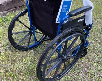 Brand new Drive wheelchair