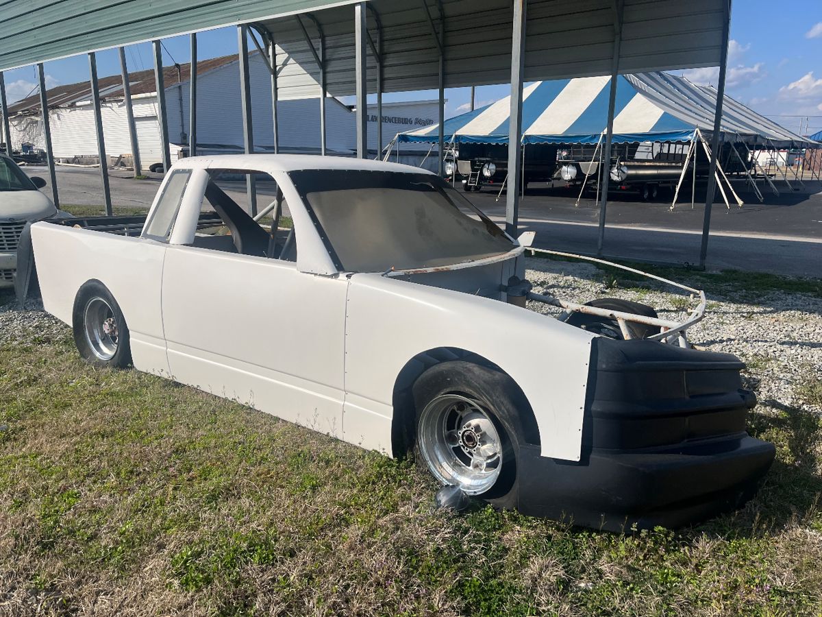 Lawrenceburg Estate Sale starts on 3/22/2024